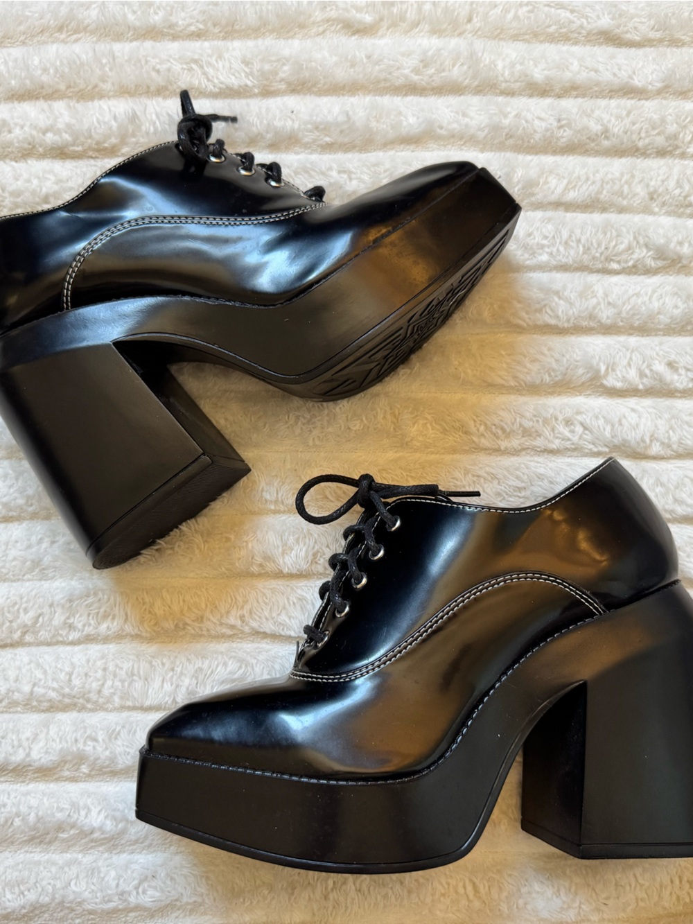 Gianni Bini Black Patent Platform Lace-Up Heels